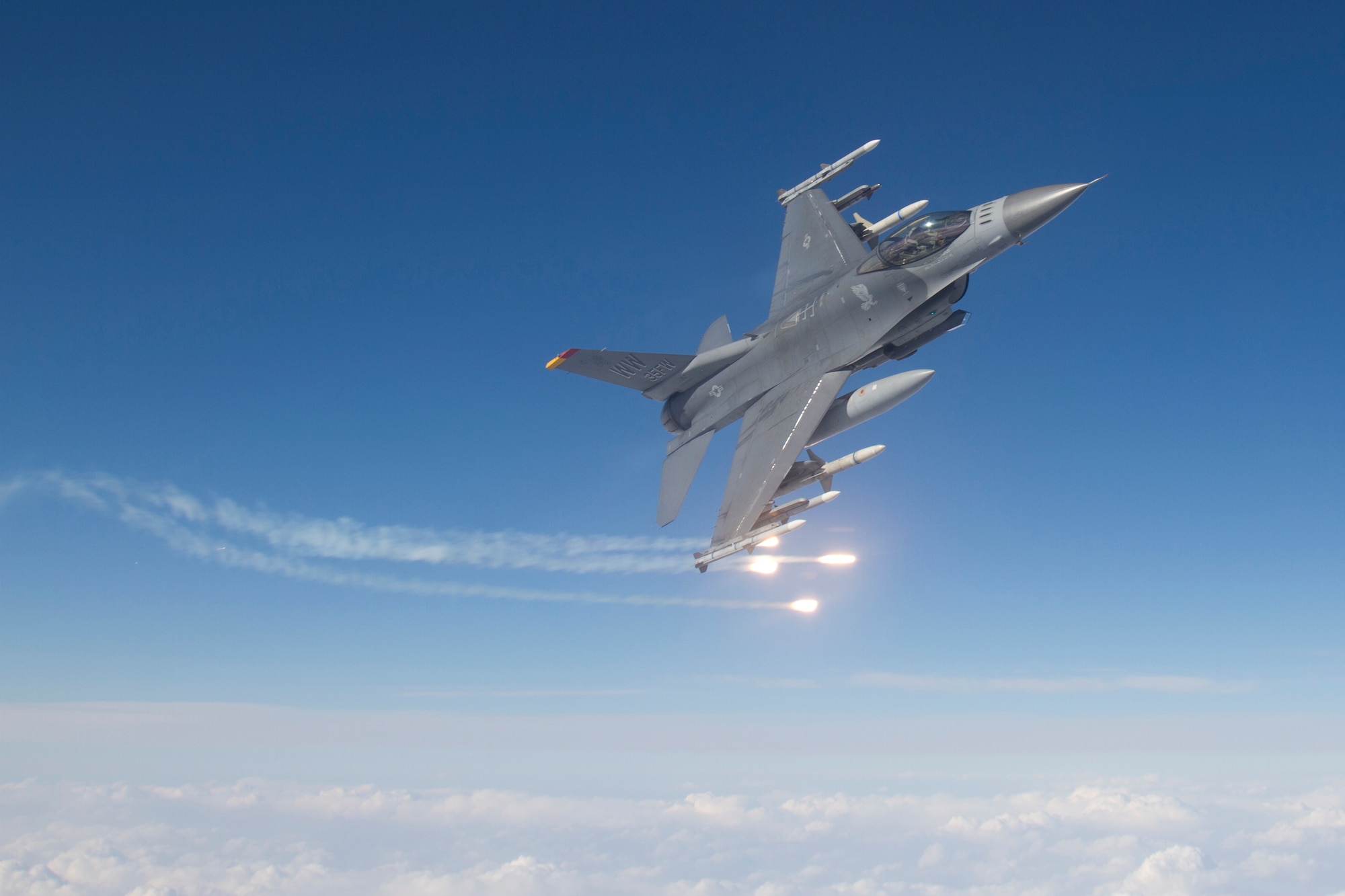 An F-16 Fighting Falcon with the 35th Fighter Wing conducts training over Misawa Air Base, Japan, Feb. 14, 2013. A team effort between the U.S. Air Force and the Japan Ground Self-Defense Force has provided enhanced simulated training in the Misawa area. (Courtesy photo/released)