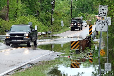 The Louisiana National Guard has begun planning for possible flooding in areas along the southeast border of Louisiana and Mississippi near the town of Pearl River, April 2, 2009. The planning focuses on assisting parish officials, protecting property and ensuring the safety of citizens in St. Tammany Parish and surrounding areas.