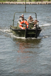 Members of the Louisiana National Guard's 2225th Multi-Role Bridge Company conduct search and rescue missions during a simulated disaster response exercise at the Lakefront Airport in New Orleans, April 4. The purpose of this exercise is to test the current LANG response plan, identify deficiencies and evaluate their ability to respond to multiple missions simultaneously prior to the 2009 hurricane season.