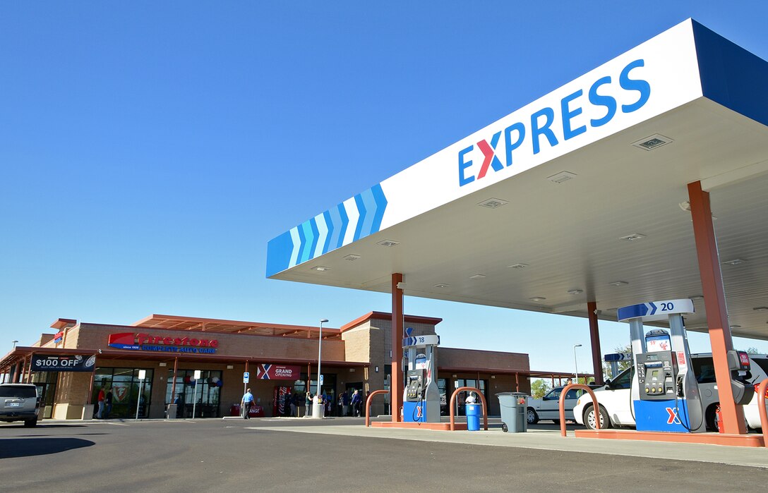 Edwards Air Force Base Exchange Celebrates New Express