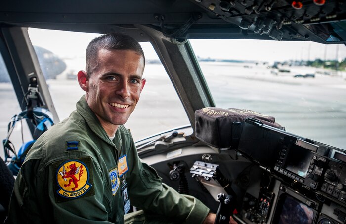 Capt. Paul Geunther, 16th Airlift Squadron C-17 pilot, is a 14-year Air Force veteran. Prior to becoming a pilot, Geunther served as a technical sergeant and flew as an aircraft loadmaster in C-17s.  (U.S. Air Force photo / Airman 1st Class Tom Brading)