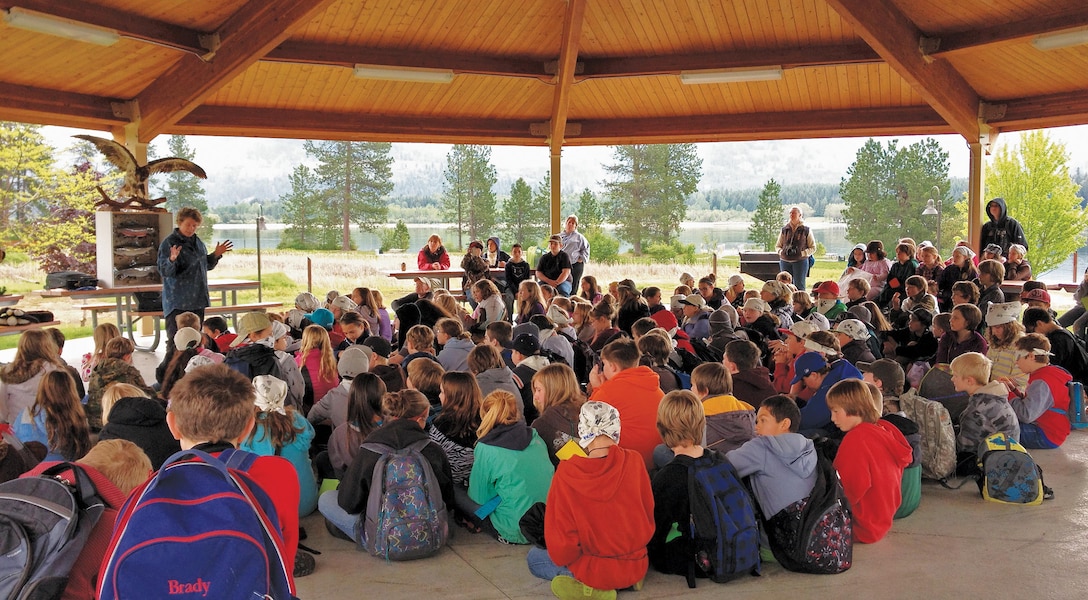 A number of free educational activities take place throughout the year at the U.S. Army Corps of Engineers, Seattle District, operating projects including Chief Joseph Dam, Wash.; Libby Dam, Montana; Albeni Falls Dam, Idaho; Mud Mountain Dam, Wash.; and Hiram M. Chittenden Locks, Wash.  For more information about what programs are available and when, go to http://www.nws.usace.army.mil/Missions/CivilWorks/LocksandDams.aspx.