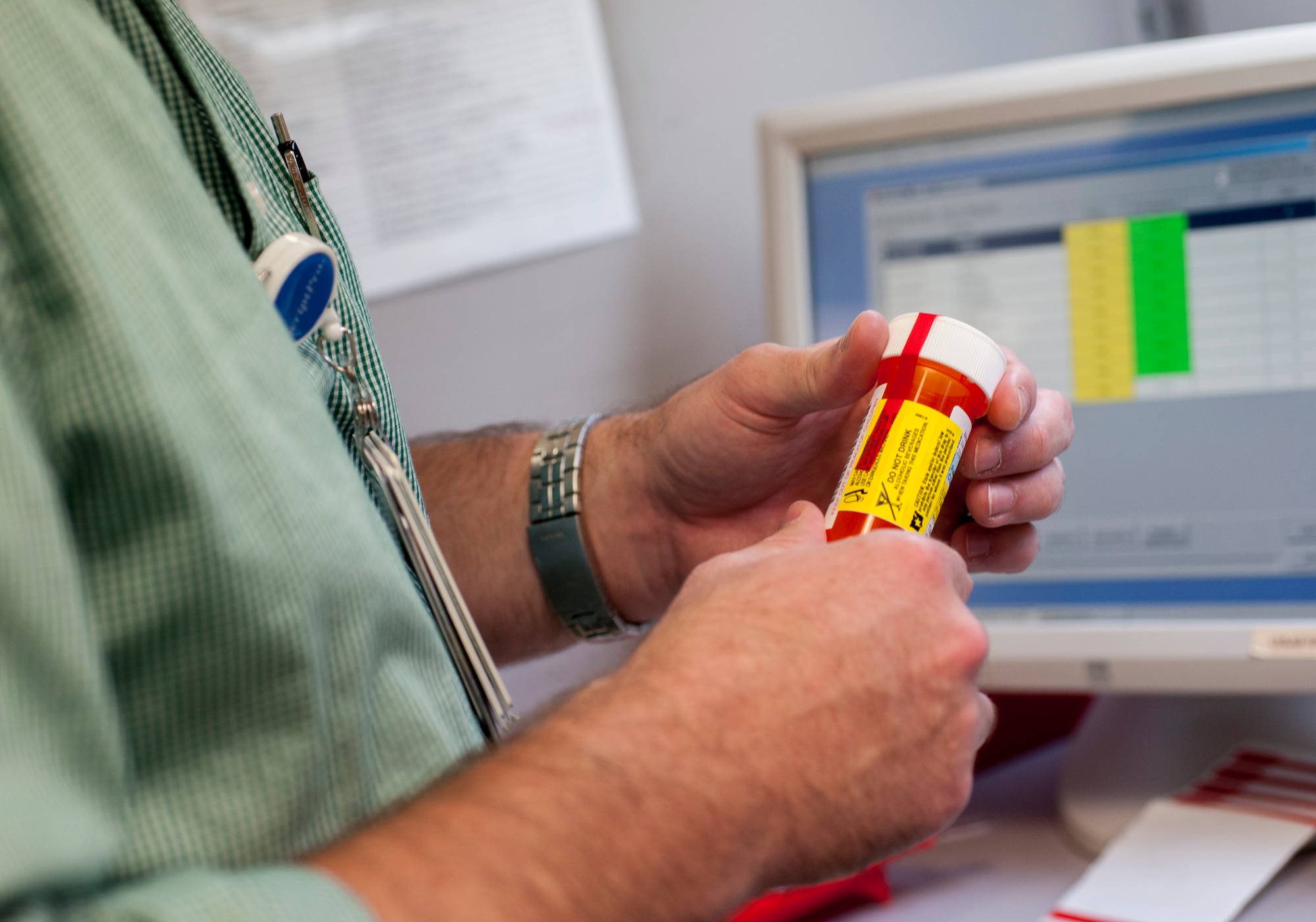 To ensure patient safety, a 23d Medical Group pharmacist, checks for what’s known as the five Rs at Moody Air Force Base, Ga., Aug 5, 2013. The five Rs are the right patient, the right drug, the right strength, the right directions and the right route of administration. (U.S. Air Force photo by Airman 1st Class Sandra Marrero/released)
