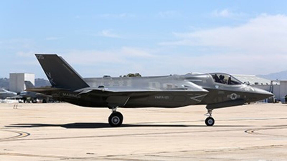 A F-35B Lightning II with Marine Fighter Attack Squadron 121 taxis across the runway at Marine Corps Air Station Miramar, August 7. Two F-35s from the squadron landed to refuel before heading back to MCAS Yuma to complete their flight.


