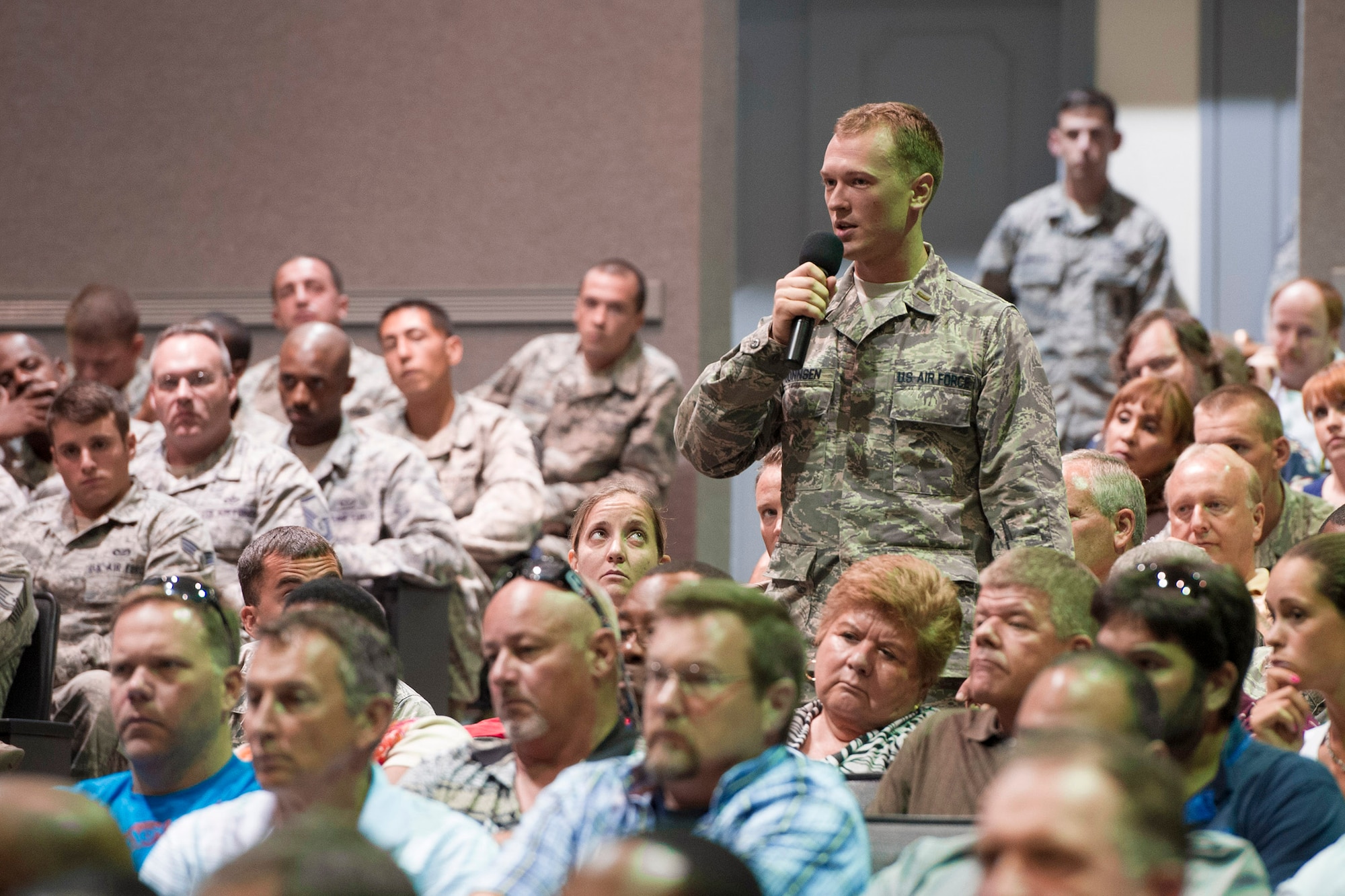 During the 45th Space Wing All-Call, 2nd Lt. Giles Gonnsen, 45th Logistics Readiness Squadron, asks Acting Secretary of the Air Force Eric Fanning a question on decisions being made by the country's top leaders Aug 8 at Patrick Air Force Base.
