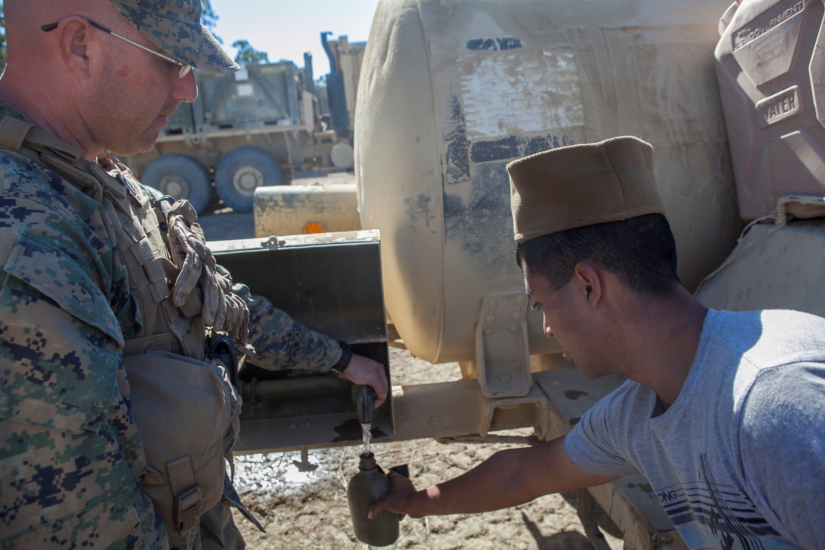 31st Marine Expeditionary Unit Trains for Humanitarian Assistance