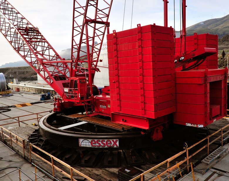 With a 200-foot main boom to balance and 250 tons to lift, the crane is stacked with 1.4 million pounds of counterweight during a job at John Day Dam.
