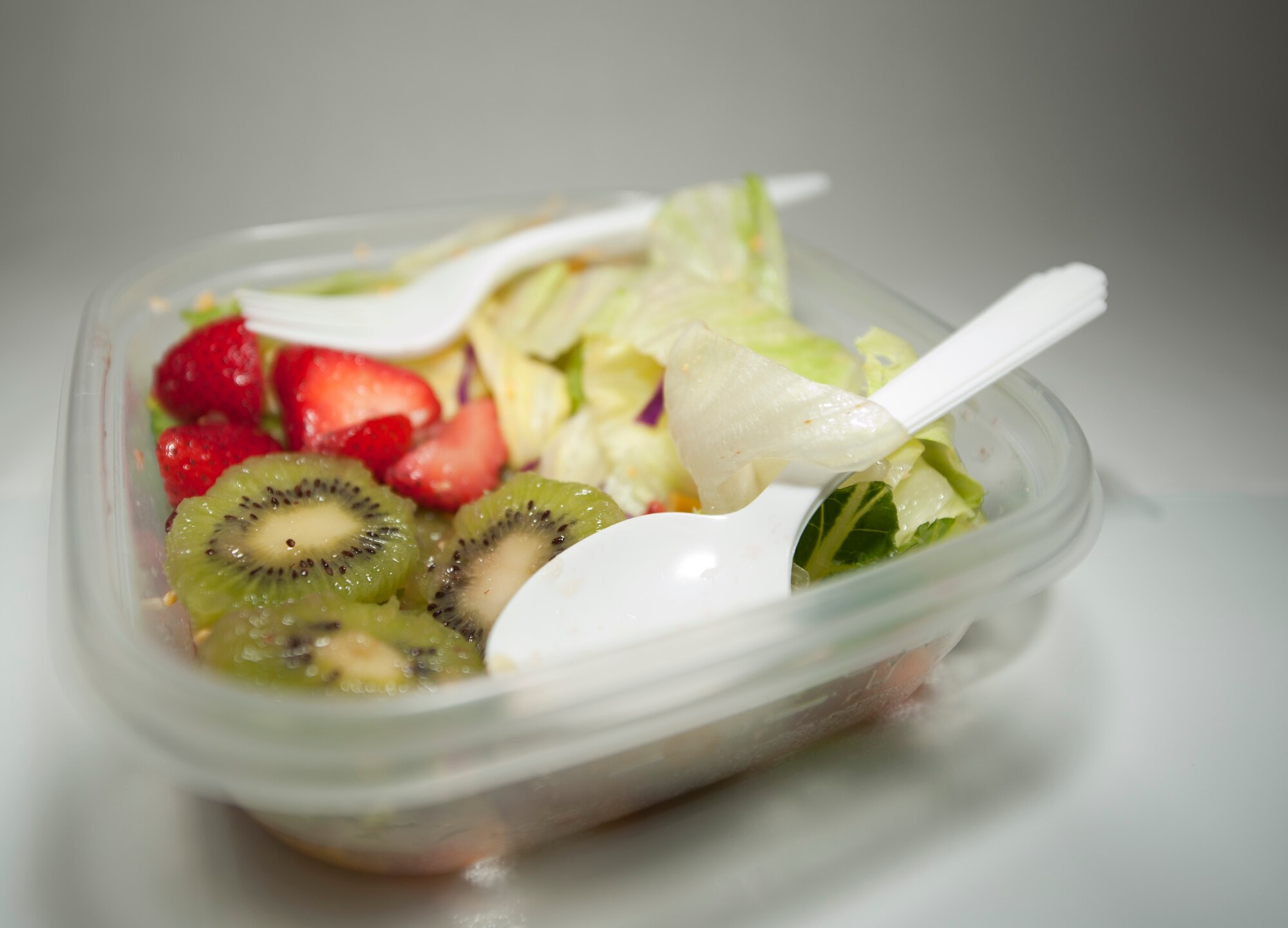 A new dining facility policy allows Airmen to bring in their own takeout containers to use. The DFAC saves roughly $5,000 a month by not having takeout containers. (U.S. Air Force photo by Senior Airman Michael Washburn)