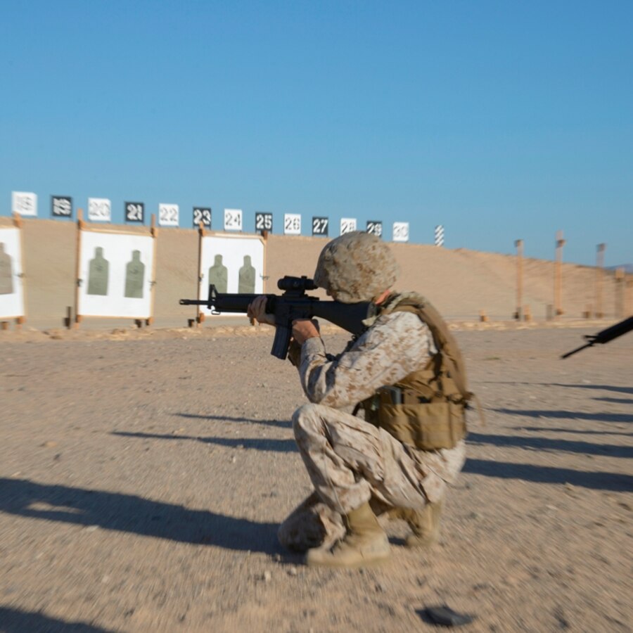 A Marine on Marine Corps Logistics
Base Barstow, Calif., fires his M16 A4
service rifle during rifle qualifications,
Aug. 15. The Marines were concluding
the combat marksmanship portion of the
qualifications.