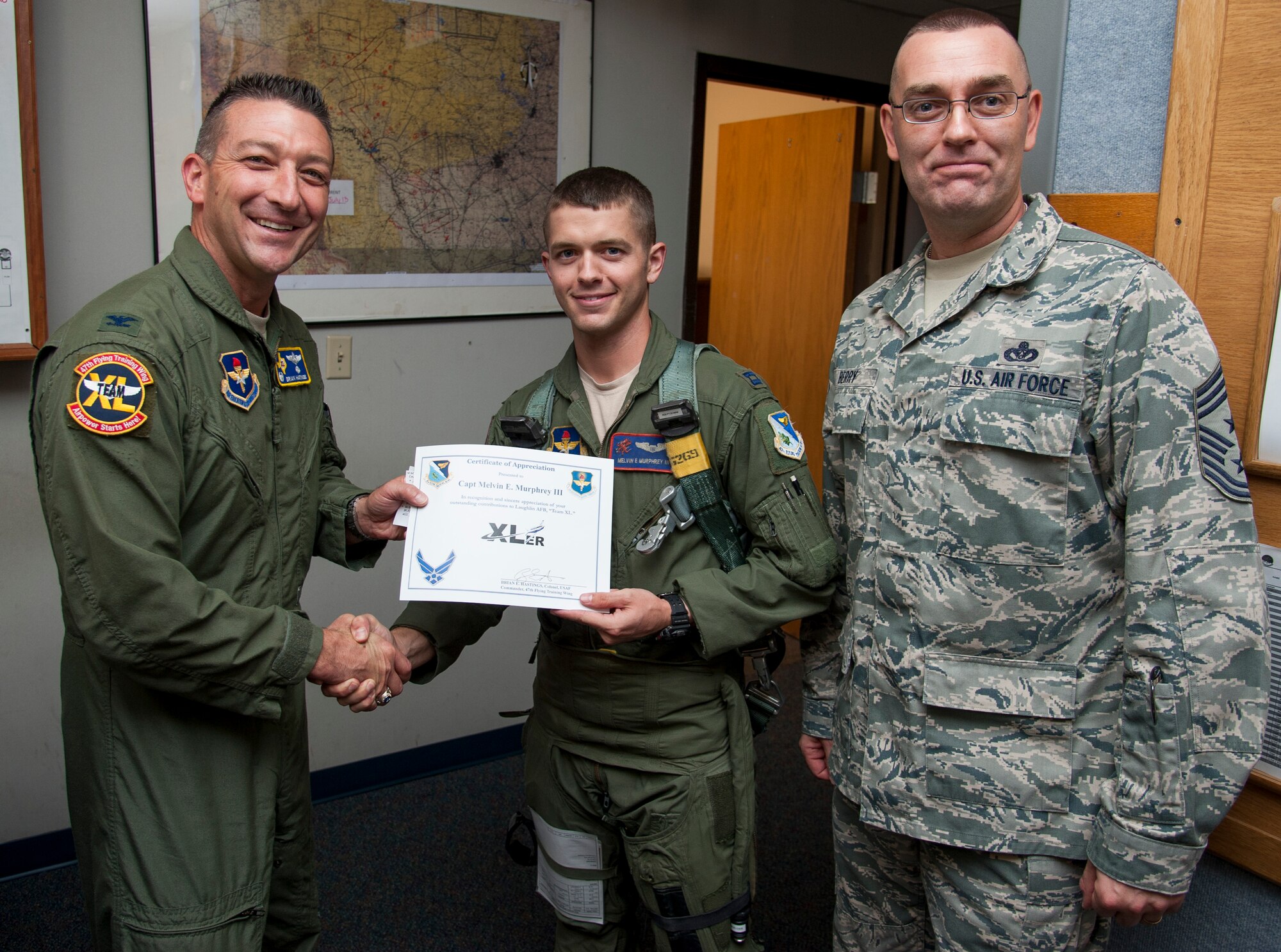 Laughlin XLer Capt. Melvin Murphrey, 434th FTS > Laughlin Air Force