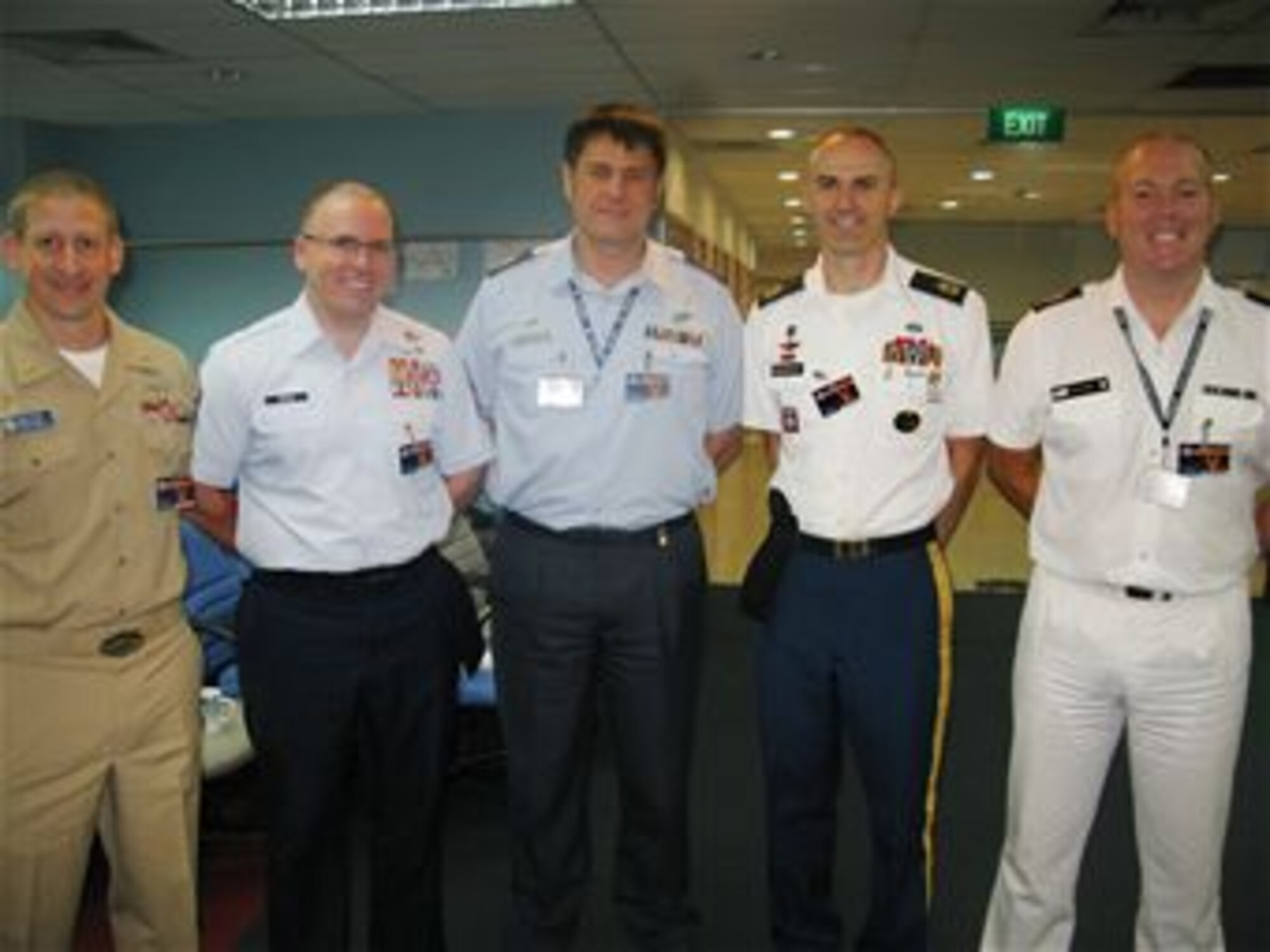 Senior Master Sgt. Patrick Seiler, the superintendent for the Military
Personnel Exchange Program and Overseas Developmental Education at Joint
Base Pearl Harbor-Hickam, Hawaii, was the fifth U.S. Air Force Airman to
graduate from the Joint Advance Leadership Course recently, at the Singapore
Armed Forces Warrant Officer School, Camp Pasir Laba, Republic of Singapore.
He attended the three-week course alongside other exchange service members
from the U.S. Navy, U.S. Army, Royal New Zealand Navy and the Royal New
Zealand Air Force. (Courtesy photo)