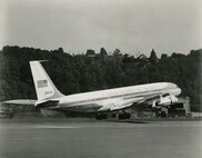 Boeing VC-137C SAM 26000 (Air Force One) taking off early in its career. (U.S. Air Force photo)