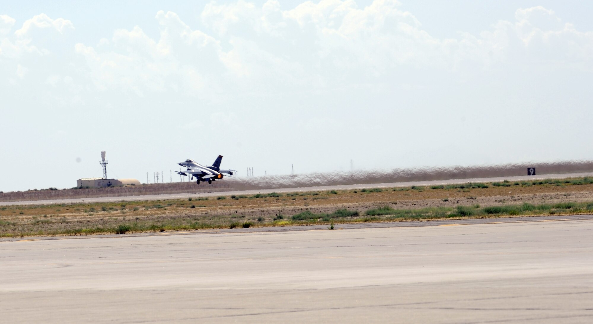 An F-16 Fighting Falcon from the 152nd Fighter Squadron takes off Aug. 22, 2013, at Mountain Home Air Force Base, Idaho. The 152nd FS is part of the 162nd Fighter Wing, Arizona Air National Guard, located at Tucson International Airport. (U.S. Air Force photo by Senior Airman Benjamin Sutton/Released)