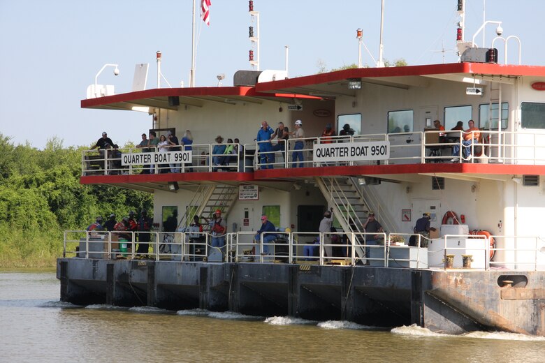 Vicksburg, Miss… The U. S. Army Corps of Engineers (Corps) Vicksburg District’s Mat Sinking Unit (MSU) is scheduled to begin laying articulated concrete mats on the banks of the Mississippi River on August 26.  The vessels of the MSU will depart the Vicksburg Harbor, Friday, 23 August 2013, and assemble around noon below the I-20 bridge before proceeding to their first worksite. 