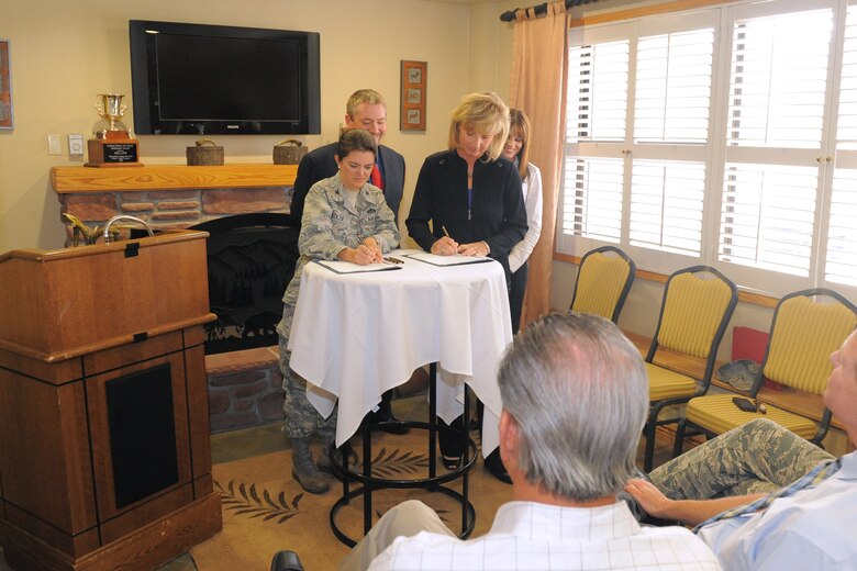 hill air force base lodging