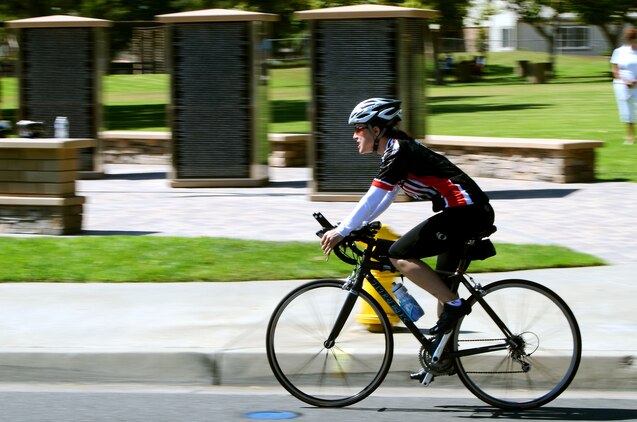 Jennifer Marino, a retired major, is cycling more than 2,700 miles, through 17 states, over the span of 77 days to meet with American Gold Star Mothers and their families in commemoration of service members killed in combat. One of Marino’s stops is the Northwood Gratitude and Honor Memorial in Irvine, Calif. where she gathered rubbings of the names of several service members. She plans to hand deliver the names to some of the families she will visit as she crosses the country.