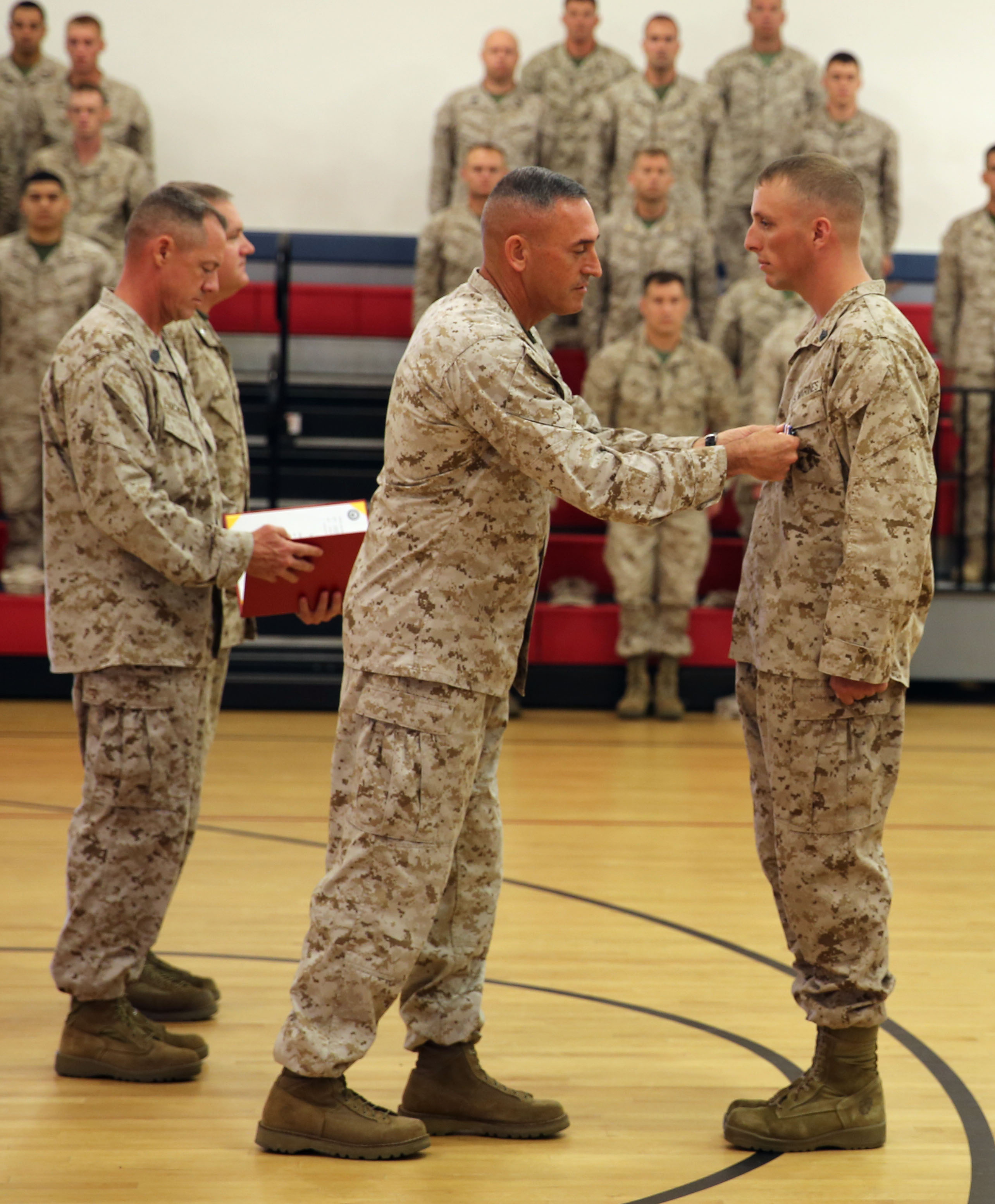 Marine ‘extremely humbled’ to receive Silver Star > 2nd Marine Division ...