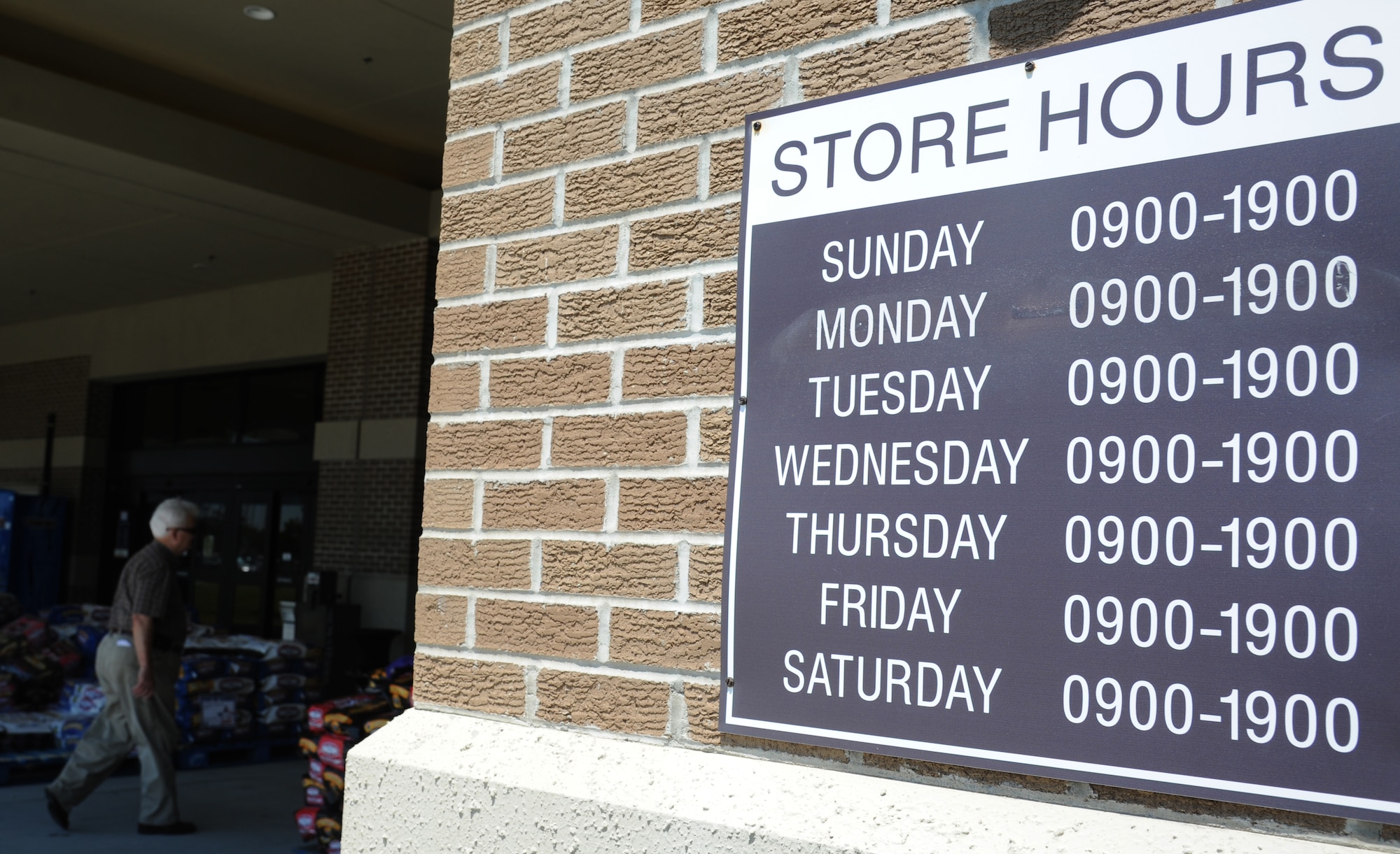 The commissary displays its hours on the outside of the store Aug. 29, 2013, Keesler Air Force Base, Miss.  The commissary restored its Monday hours after previously being closed on Mondays due to civilian furloughs.  (U.S. Air Force photo by Kemberly Groue)
