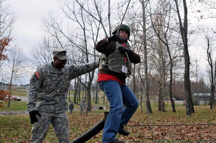 Kentucky behavioral health professionals participate in Operation Immersion. The goal of the event was to reduce stigmas attached to Soldiers receiving behavioral health care and increase the quality of such care in Kentucky.