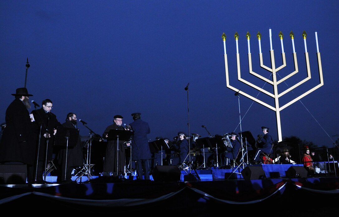 The U.S. Air Force Concert Band performs with The Three Cantors during the National Menorah Lighting at The Ellipse in Washington, D.C. on November 27, 2013. One additional candle will be lit each night through Dec. 5 to conclude the eight day Jewish Holiday. (U.S. Air Force photo/Airman 1st Class Nesha Humes)
