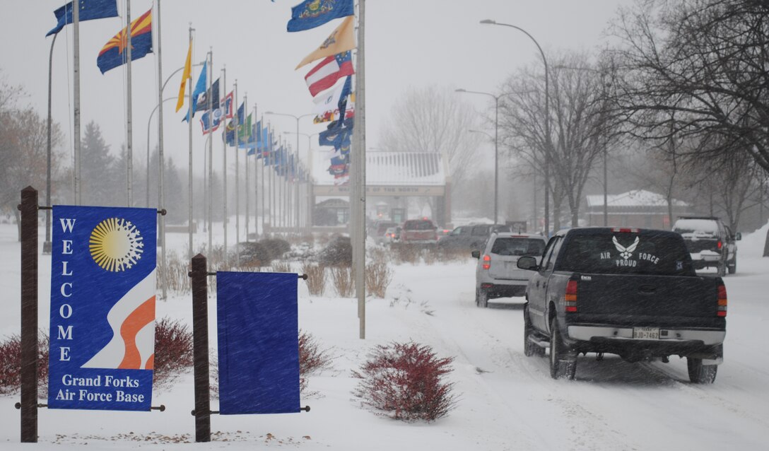 Snow storm forces delayed reporting for Airmen at Grand Forks AFB
