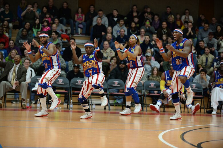 Harlem Globetrotters Electrify Saber Nation With 91 78 Victory