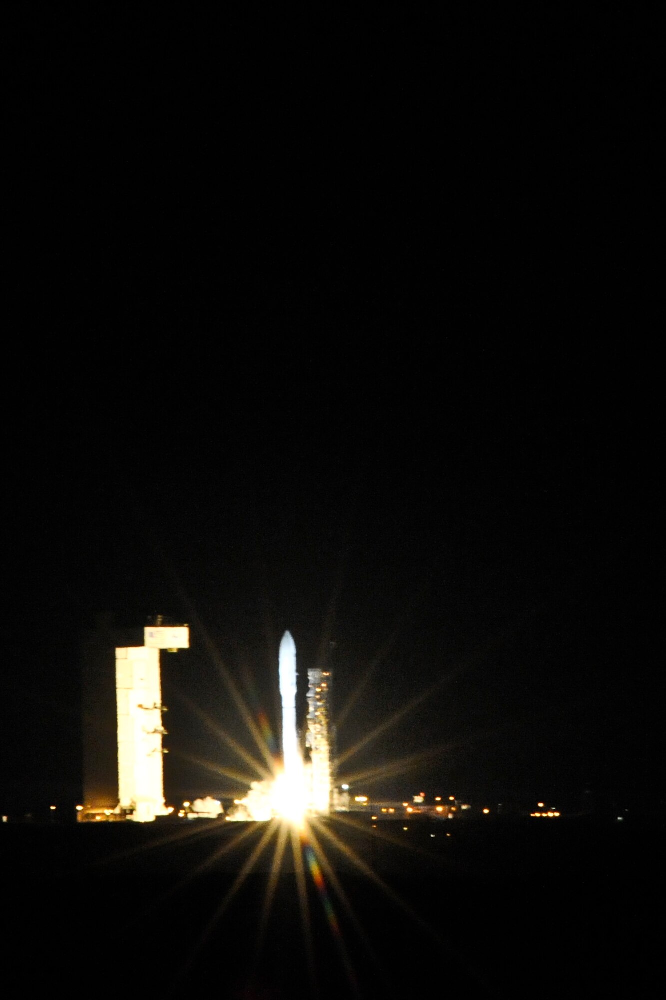 VANDENBERG AIR FORCE BASE, Calif. -- A United Launch Alliance Atlas V rocket carrying a National Reconnaissance Office payload launches here Dec. 5, 2013. The rocket launched at 11:14:30 PST from Space Launch Complex-3 by Team Vandenberg. (U.S. Air Force photo/ Airman 1st Class Yvonne Morales)