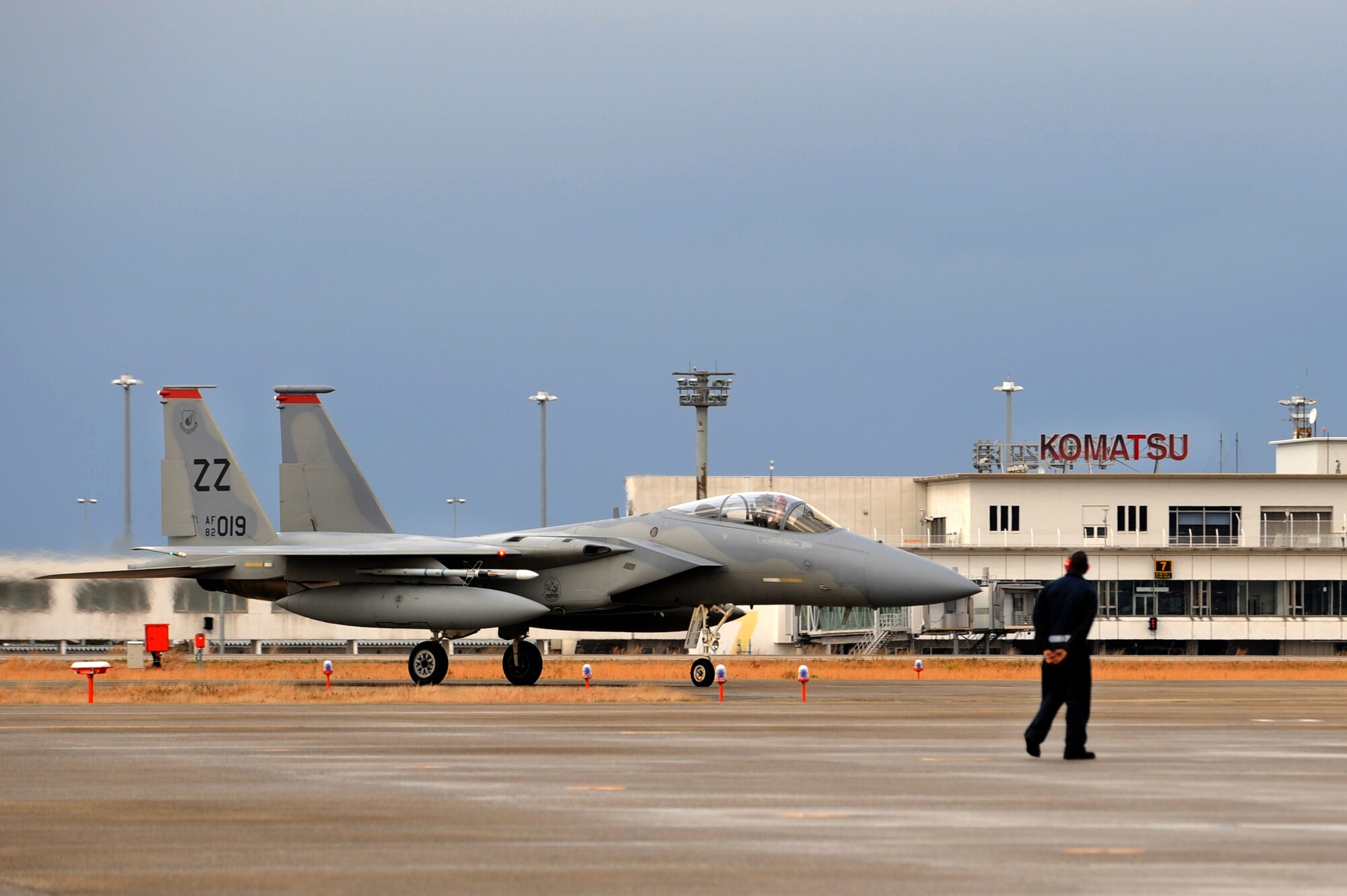 A U.S. Air Force F-15 Eagle taxis to a parking apron on Komatsu Air Base, Japan, Dec. 7, 2013. Six F-15s arrived at Komatsu from Kadena Air Base, Japan, to participate in a week-long Aviation Training Relocation Program hosted by the Japanese Air Self Defense Force 6th Wing. (U.S. Air Force photo by Staff Sgt. Amber E. N. Jacobs)