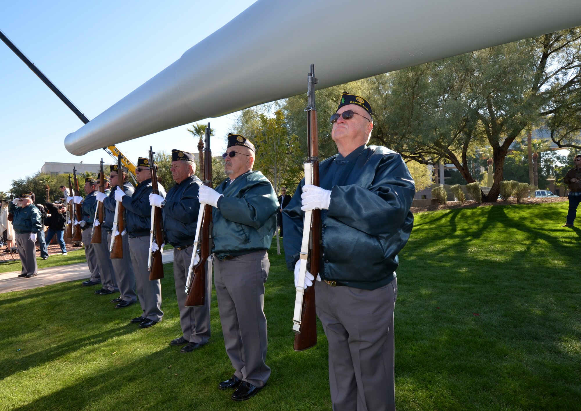 The Arizona World War II memorial, ”Salute the Fallen”, was dedicated during a ceremony Dec. 7th 2013 at Wesley Bolin Park, Phoenix.  The memorial is a tribute to the fallen service members of World War II, which presents historic barrels from the USS Arizona and USS Missouri as a tribute to all the United States service members who sacrificed their lives for our freedom. (U. S. Air National Guard photo by Senior Airman Rashaunda Williams/Released)

