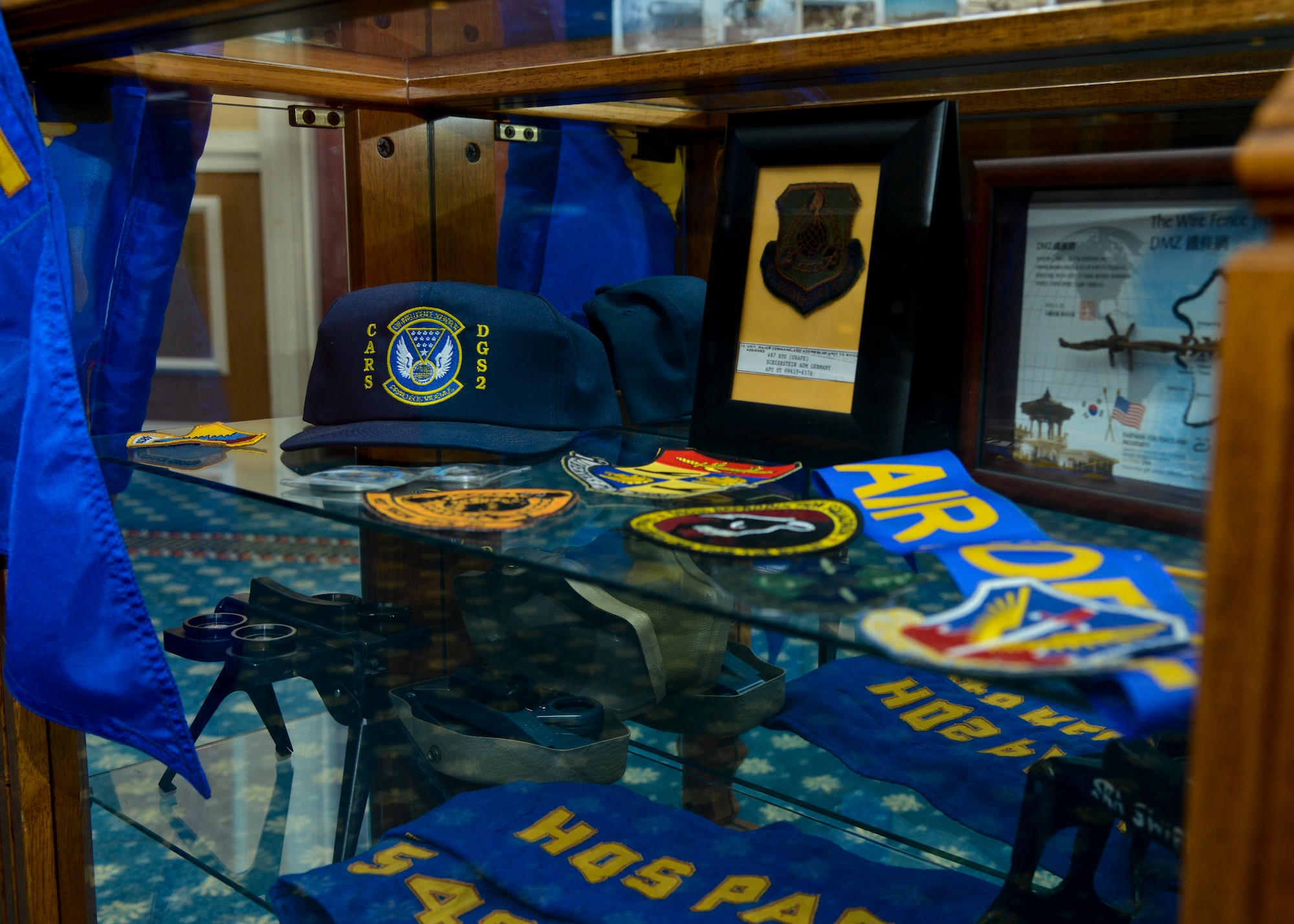 The 480th Intelligence, Surveillance and Reconnaissance Wing celebrated its 10th anniversary at Langley Air Force Base, Va., Dec. 5, 2013. Service members paid tribute to the unit’s history and accomplishments since its activation, which enabled the wing to become the U.S. Air Force leader in globally-networked ISR operations. (U.S. Air Force photo by Airman 1st Class Victoria H. Taylor/Released)