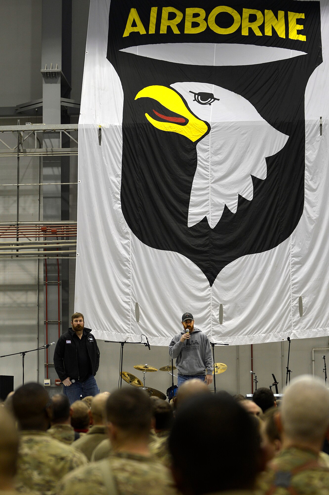 Adam LaRoche, of the Washington Nationals, and former New England Patriot Matt Light talks with Service members at Bagram Airfield, Afghanistan, Dec. 9, 2013. Along with LaRoche and Light, actress Alison Haislip, singer and songwriter Bridget Kelly, radio personality Thomas “Nephew Tommy” Miles and A&E show Duck Dynasty stars Jep and Willie Robertson visited with military personnel. (U.S. Air Force photo by Senior Airman Kayla Newman/Released)