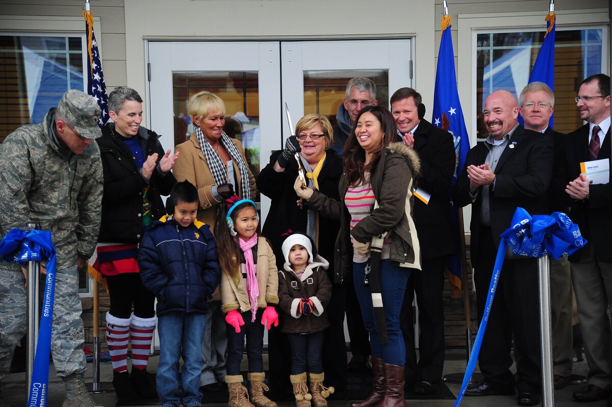 Balfour Beatty celebrates Community Center grand opening > Whiteman Air