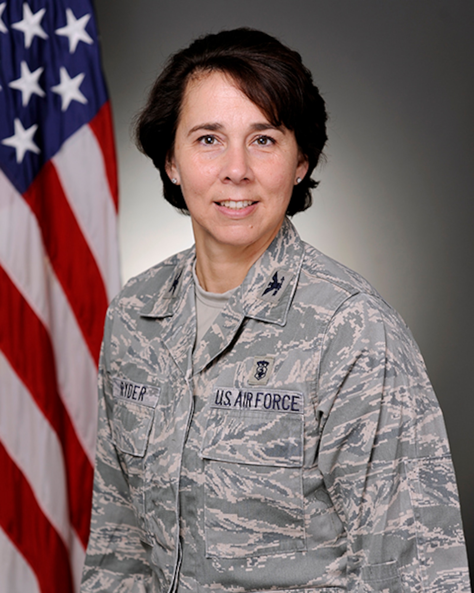 Official photo of Col. Jeannine M. Ryder, Commander of the 386th Air Expeditionary Medical Group.