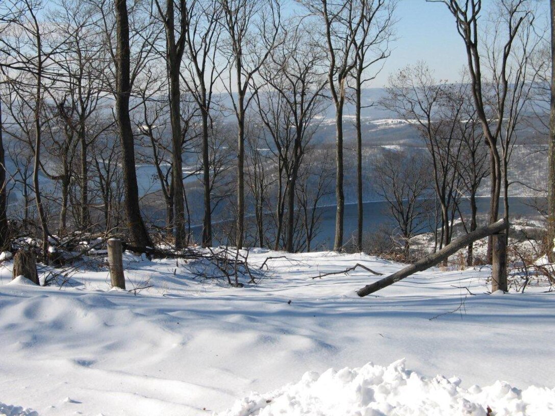 A chilly view of Raystown Lake.