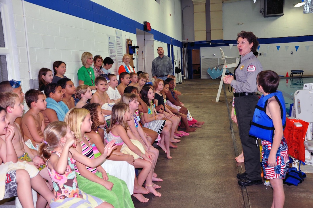 U.S. Army Corps of Engineers Park Ranger Sondra Carmen from Dale Hollow Lake teaches students about water safety at the Putnam County Family YMCA in Cookeville, Tenn. (USACE photo by Mark Rankin) 