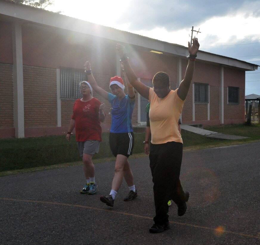 Joint Task Force-Bravo members participated in the “2013 Jingle Bell 5K Run & Walk” at Soto Cano Air Base, Honduras, Dec. 19, 2013. (Photo by Ana Fonseca)