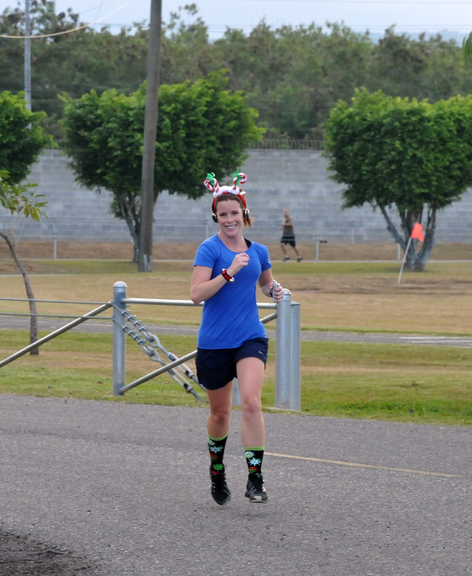 Joint Task Force-Bravo members participated in the “2013 Jingle Bell 5K Run & Walk” at Soto Cano Air Base, Honduras, Dec. 19, 2013. (Photo by Ana Fonseca)