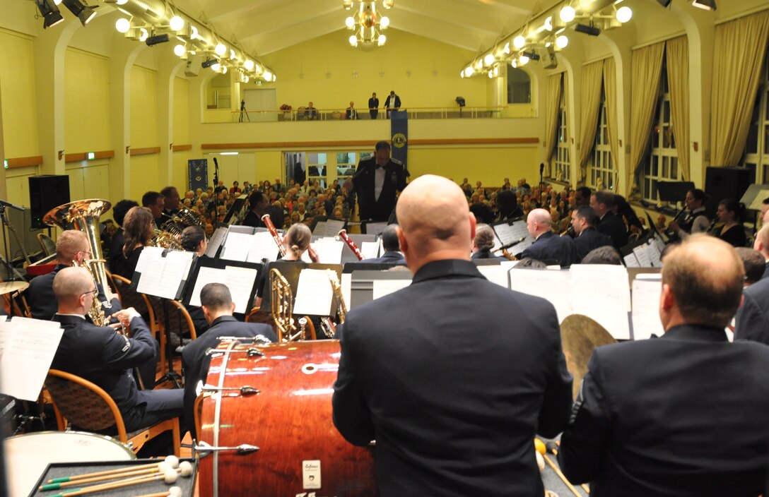 THe USAFE Concert Band performs for the community of Rüsselsheim, Germany.  This holiday concert was sponsored by the Lion's Club Rüsselsheim.