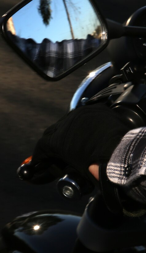 A student in the Basic Rider’s Course pumps the clutch on his bike during a course at the Motorcycle Safety Range aboard Marine Corps Air Station Miramar, Calif., Nov. 14. Riders are taught basic riding techniques, motorcycle handling techniques and appropriate times to shift gears.


