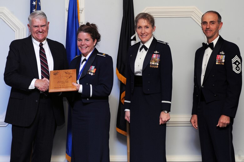 4th FW recognizes annual award winners > Seymour Johnson Air Force Base