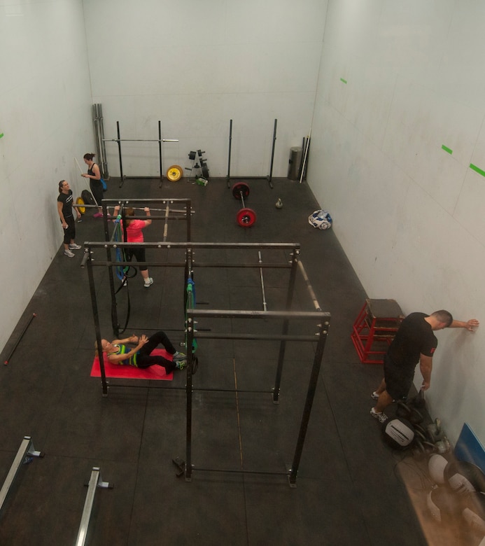 Achieving excellence through CrossFit > Holloman Air Force Base > Display