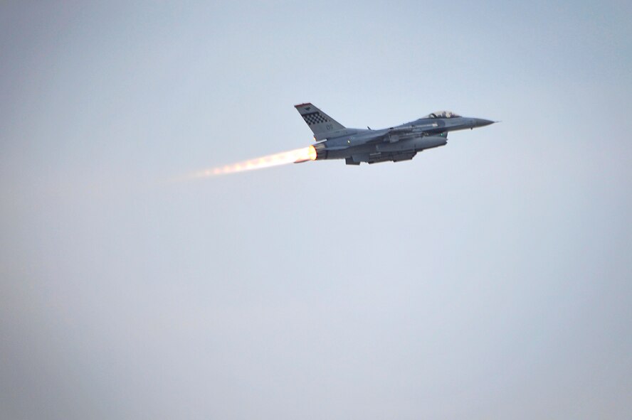 The 36th Flying Squadron launches Osan’s first combat sorties for operational readiness exercise Beverly Bulldog 13-02 at Osan Air Base, Republic of Korea, Feb. 12, 2013. Exercises like BB 13-02 allow the base to operate in heightened states of readiness to prepare for an upcoming inspection in April. (U.S. Air Force photo/Airman 1st Class Alexis Siekert)