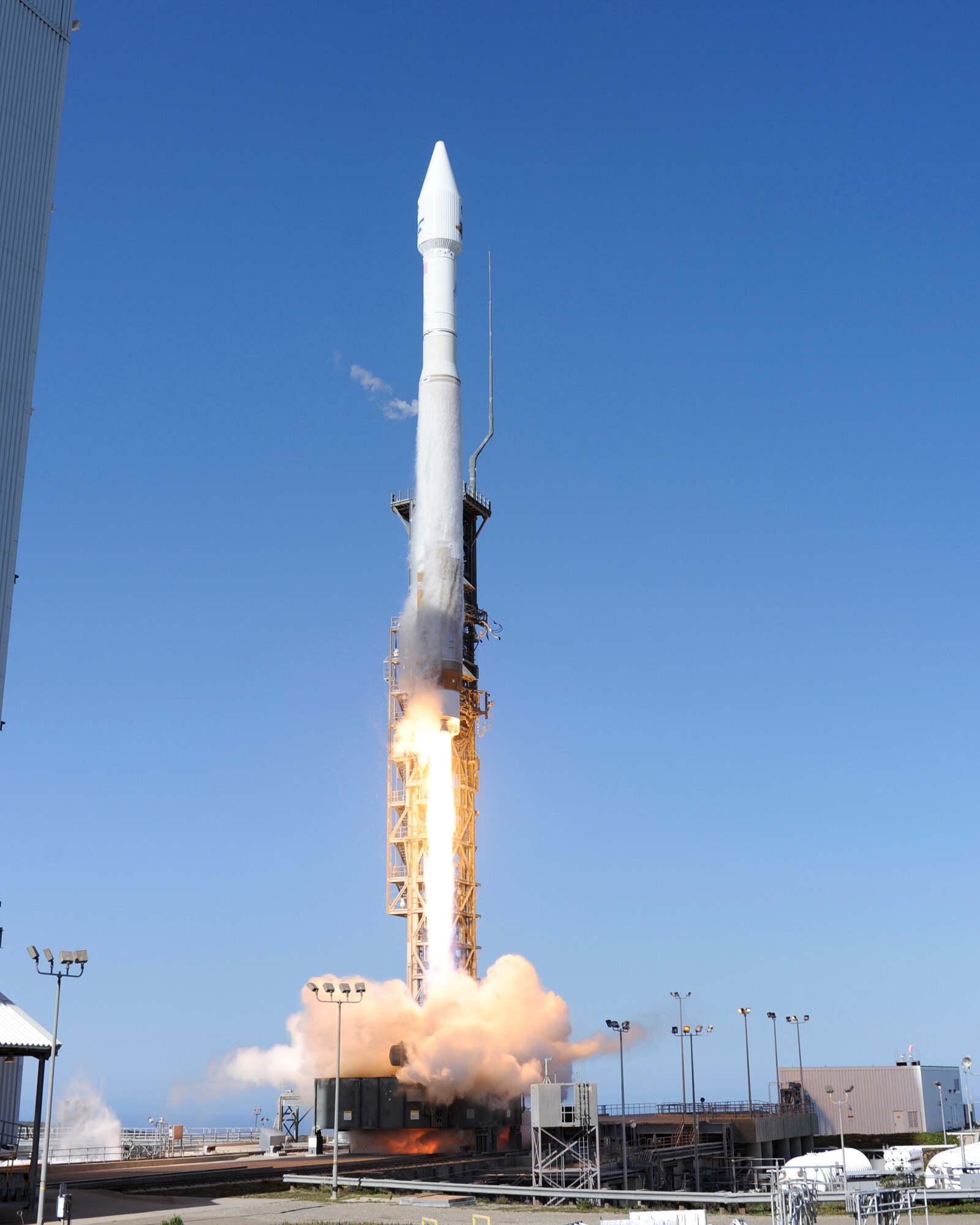 VANDENBERG AIR FORCE BASE, Calif. - Team V launched a United Launch Alliance Atlas V rocket carrying a NASA payload at 10:02 a.m. here Monday, Feb. 11, 2013. The Atlas V was launched from Space Launch Complex-3 and was the sixth launch for Vandenberg. (U.S. Air Force photo/Joe Davila)