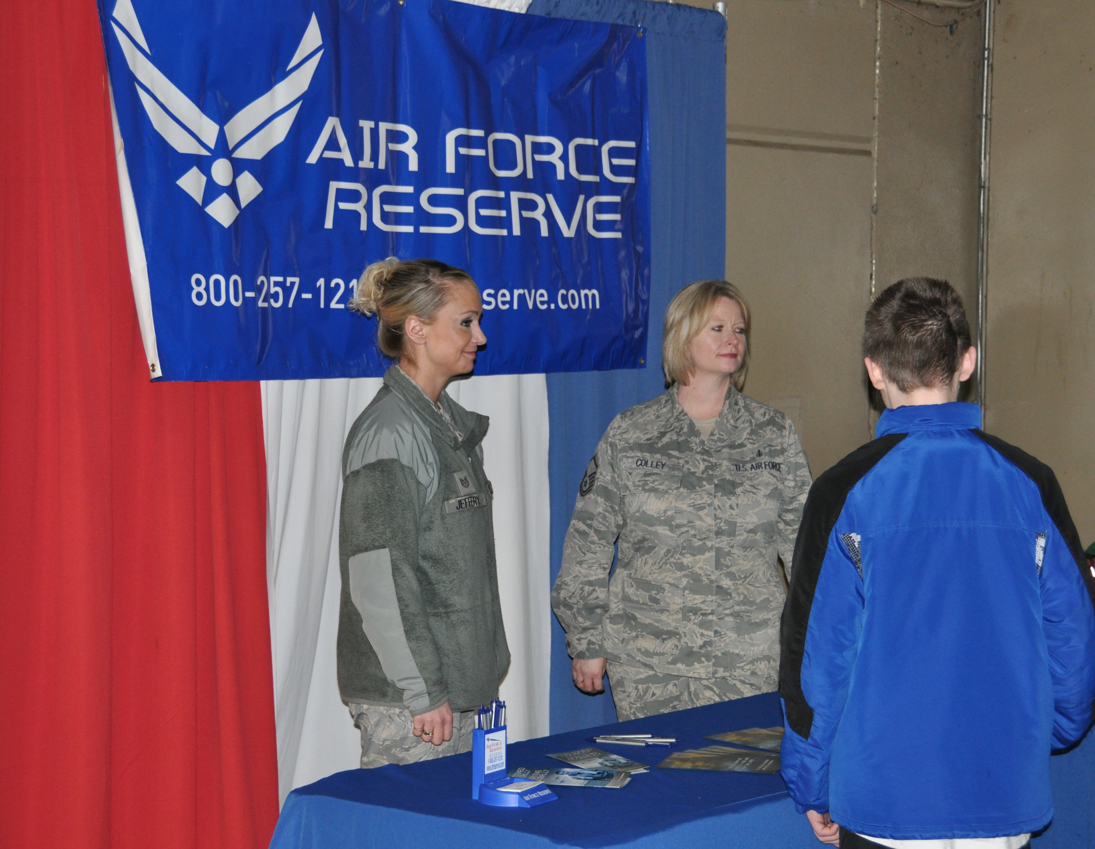 Alaska Aces Host 477th Fighter Group > 477th Fighter Group > Article Display