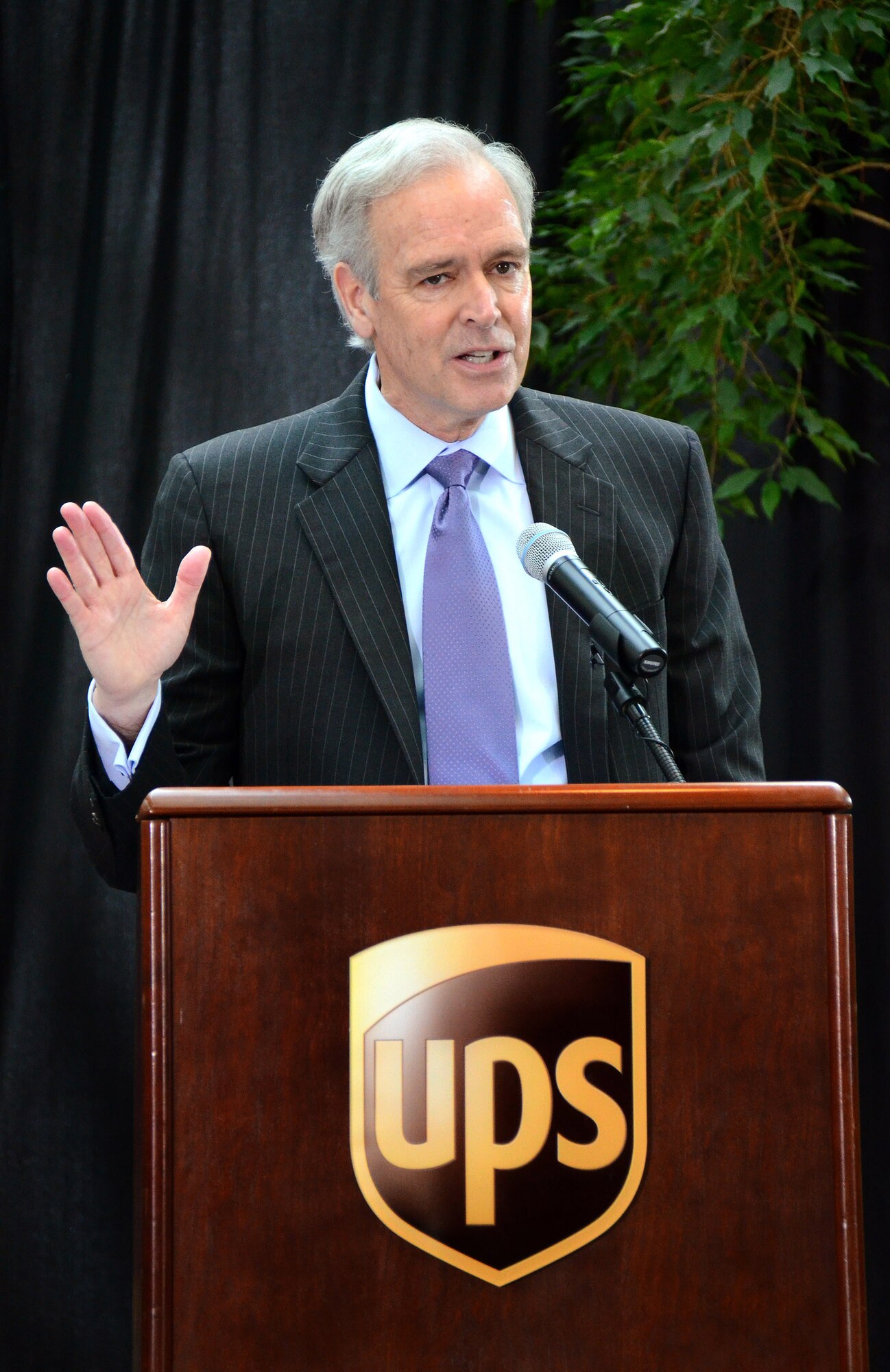 Scott Davis, United Parcel Service chairman and chief executive officer, speaks at the ceremony highlighting the signing of the statement of support for the Employer Support of the Guard and Reserve at the UPS world headquarters, Atlanta, Ga., Feb. 12.  The signing ceremony represents the support UPS provides to the over 23,000 employees who have served or are now serving in the armed forces of the United States.  (U.S. Air Force photo/ Brad Fallin)