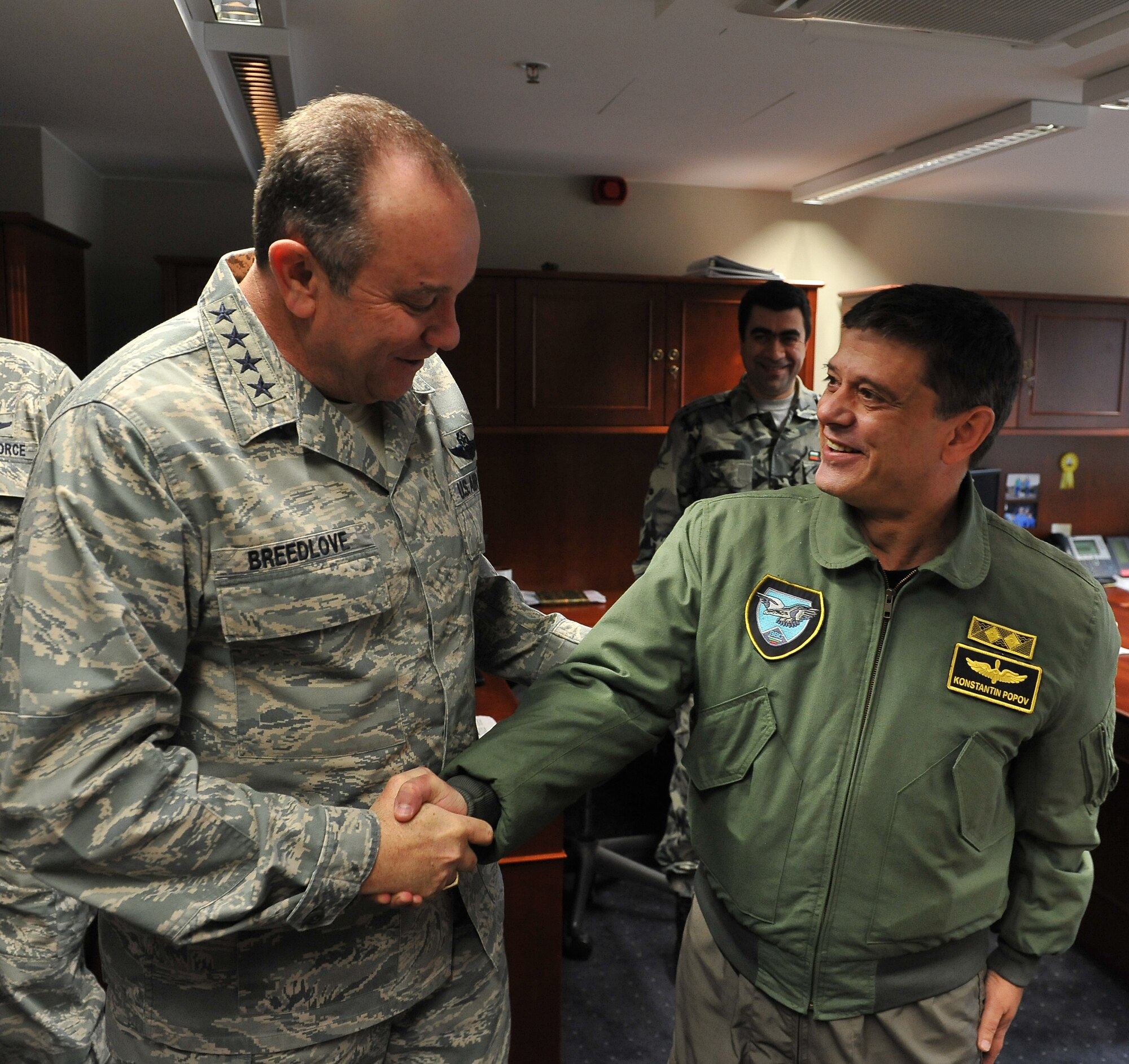 Gen. Philip M. Breedlove, U. S.  Air Forces in Europe and Air Forces Africa commander, welcomes Bulgarian Air Chief, Maj. Gen. Costantin Popov, Feb. 11, 2013 to Ramstein Air Base, Germany. Breedlove and Popov conducted a routine Air Chief office call to build partnerships and discuss the betterment of both nations. (U.S. Air Force photo by Airman 1st Class Dymekre Allen/Released)