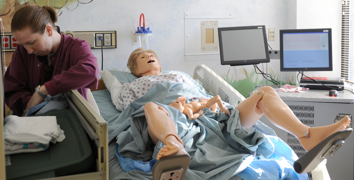 Simulator prepares medical staff for obstetric emergencies > Air Force ...