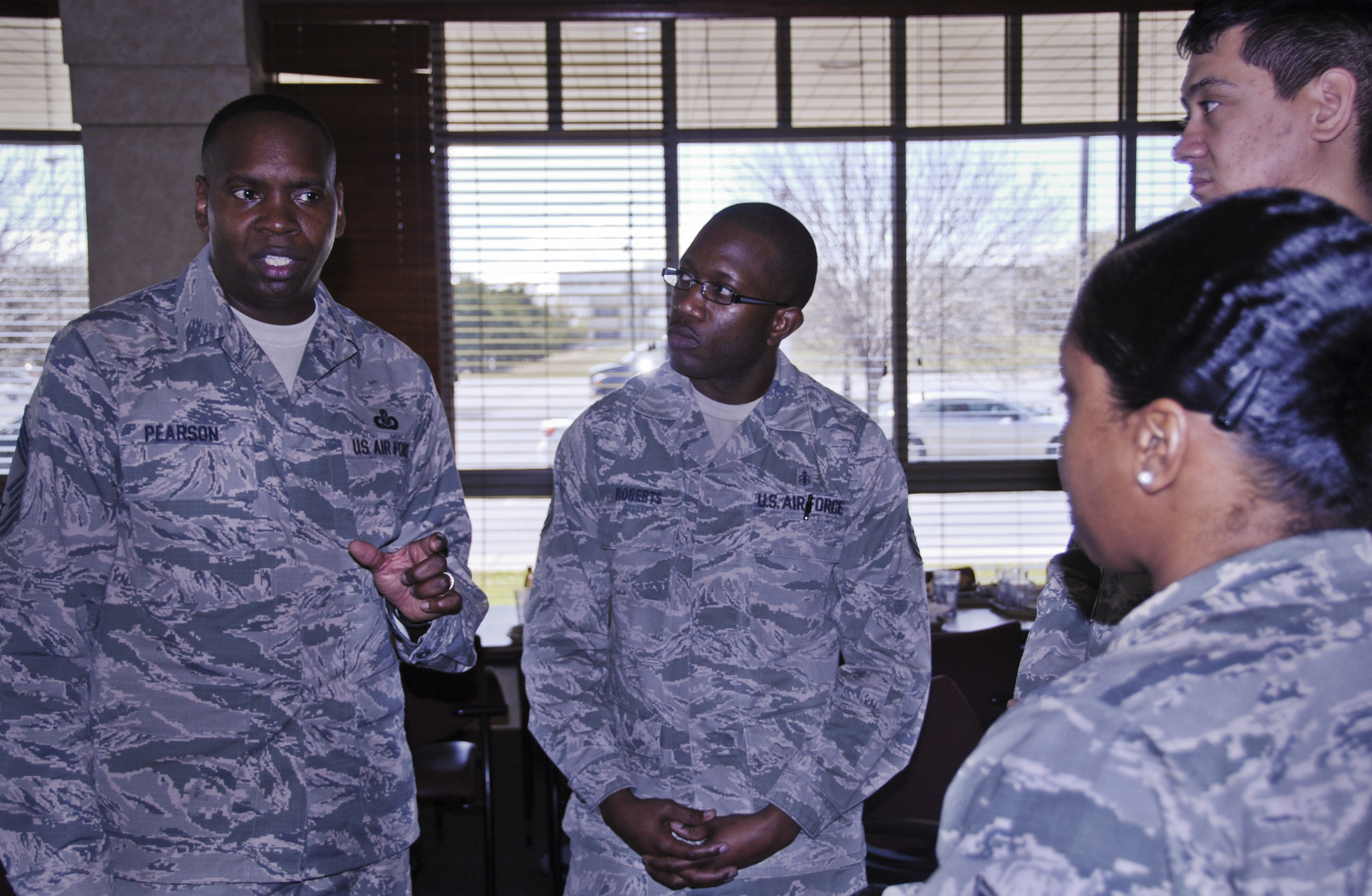 Aafes Top Enlisted Advisor Visits Eglin Eglin Air Force Base