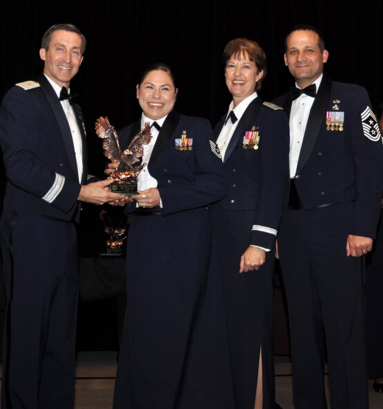 It was another sell-out crowd that attended the 301st Fighter Wing Annual Awards Banquet at the Hilton in downtown Fort Worth Feb. 2. Yearly awards were given to Air Force Reservists for Airman, NCO, Senior NCO, 1st Sgt., Company Grade Officer and Field Grade Officer as well as three Civilan of the Year awards and the Henry D. Green award for community service. 