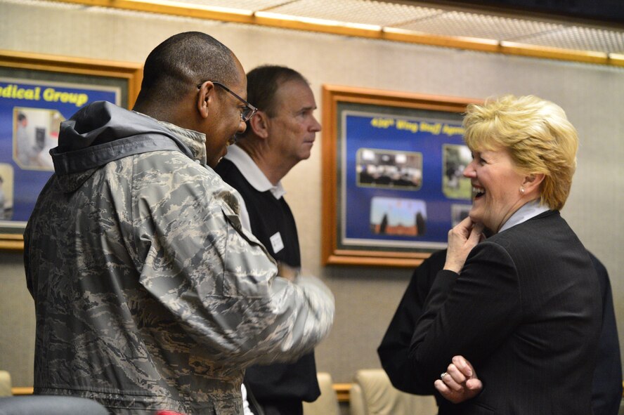 Honorary Commanders of the 436th and 512th Airlift Wing received a mission brief and Wing Staff Agency tour, Wednesday, Feb. 27, 2013, at Dover Air Force Base, Del. (U.S. Air Force photo/David S. Tucker)  
